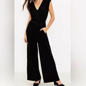 NWT LOFT Black Cap Sleeve Wide Leg V-Neck Jumpsuit with Pockets Size XS